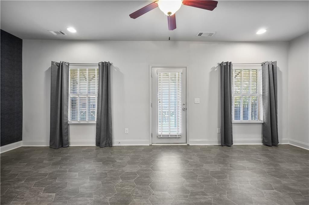 Image 32 of property listing at 2142 Coventry Drive, Atlanta, GA 30319