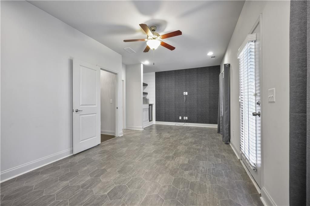 Image 33 of property listing at 2142 Coventry Drive, Atlanta, GA 30319