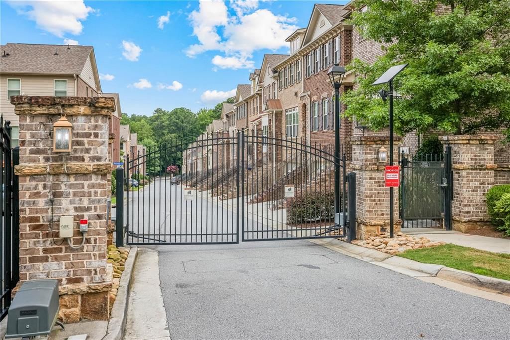 Image 38 of property listing at 2142 Coventry Drive, Atlanta, GA 30319