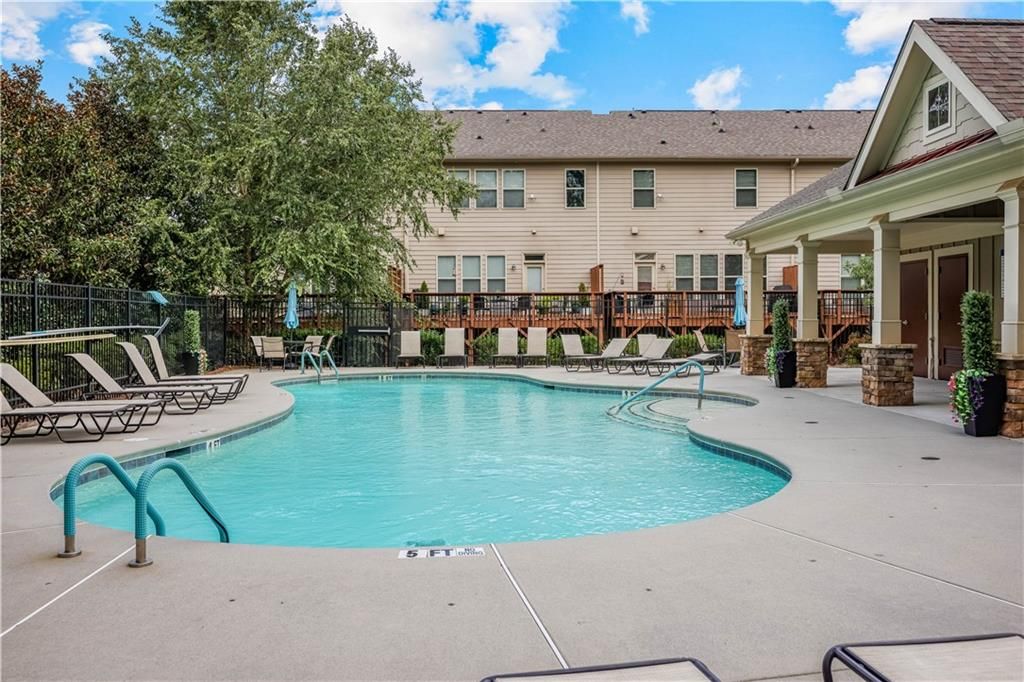 Image 40 of property listing at 2142 Coventry Drive, Atlanta, GA 30319
