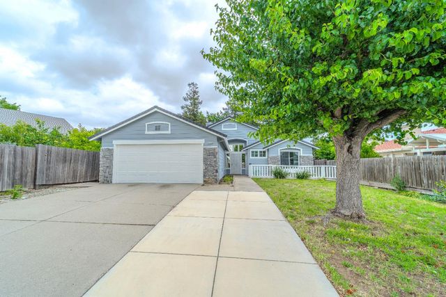 8515 Gibbs Way, Sacramento, CA 95823