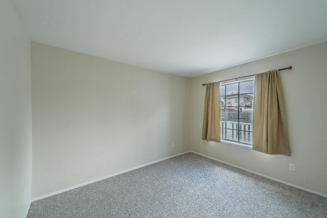 8515 Gibbs Way, Sacramento, CA 95823