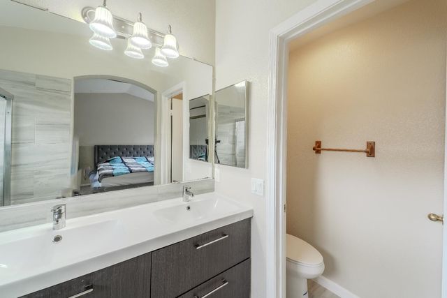 8515 Gibbs Way, Sacramento, CA 95823