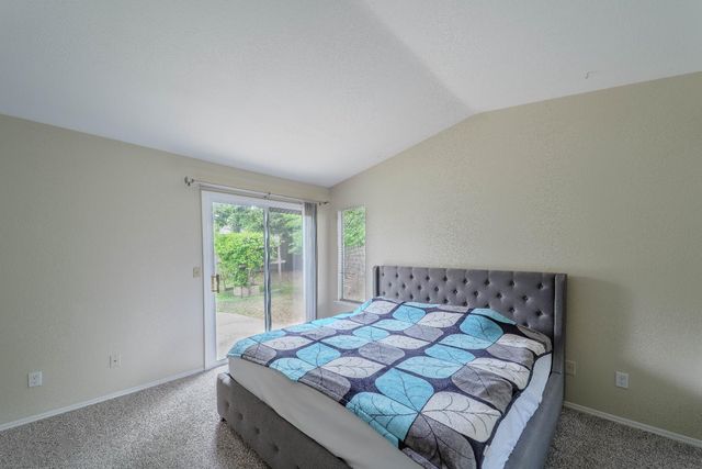 8515 Gibbs Way, Sacramento, CA 95823