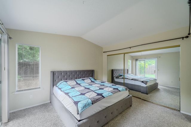 8515 Gibbs Way, Sacramento, CA 95823