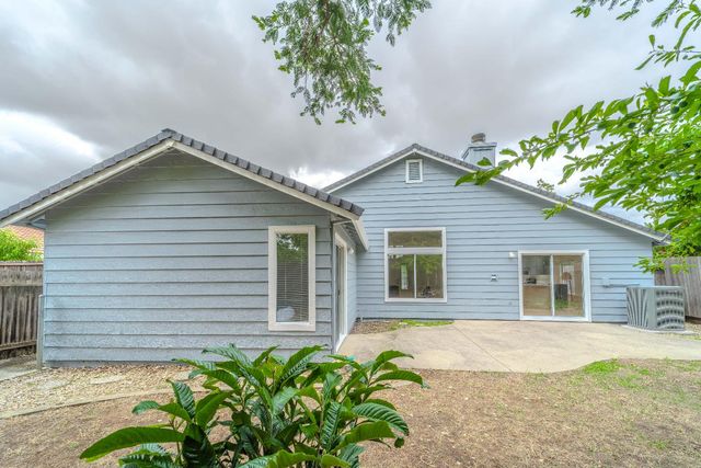 8515 Gibbs Way, Sacramento, CA 95823