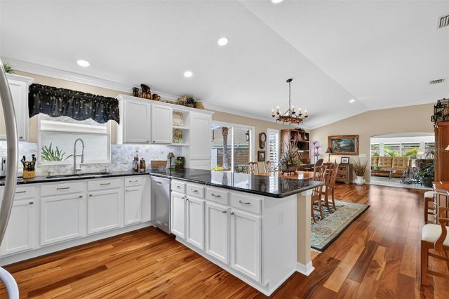 1887 LOADSTAR AVENUE, The Villages, FL 32162
