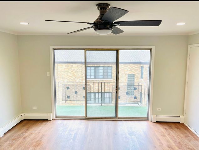 10425 S Hale Avenue 3A, Chicago, IL 60643