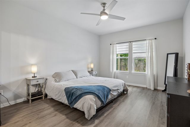 4945 Ramey Avenue, Fort Worth, TX 76105