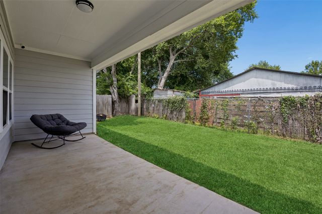 4945 Ramey Avenue, Fort Worth, TX 76105