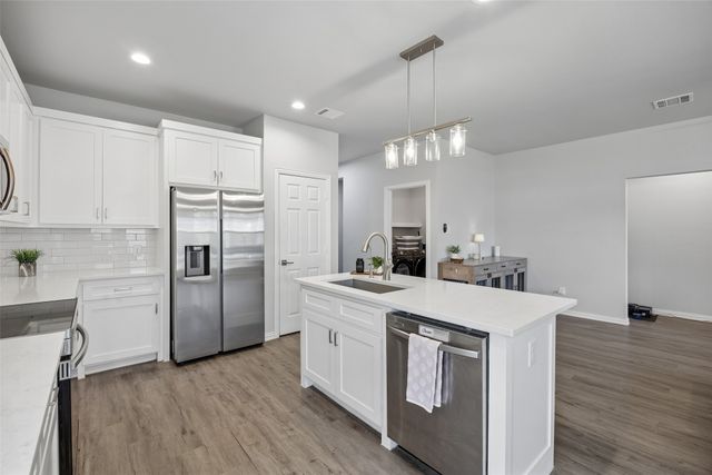 4945 Ramey Avenue, Fort Worth, TX 76105