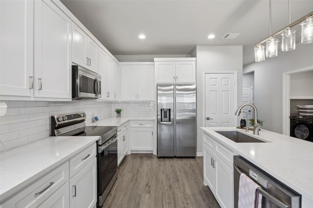 4945 Ramey Avenue, Fort Worth, TX 76105