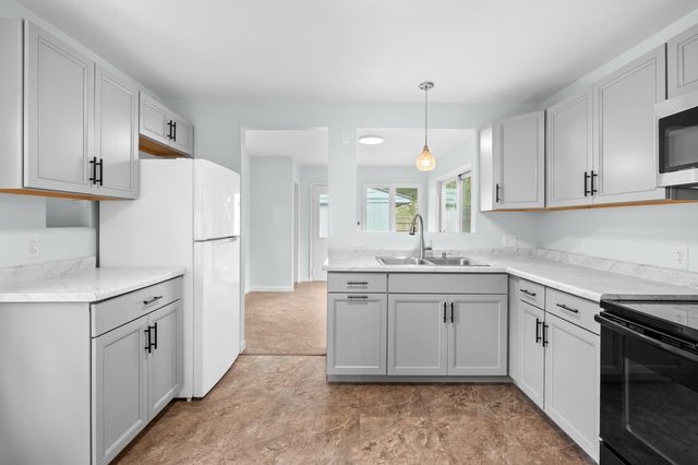 1232 Nassau Street, Kalamazoo Twp, MI 49048