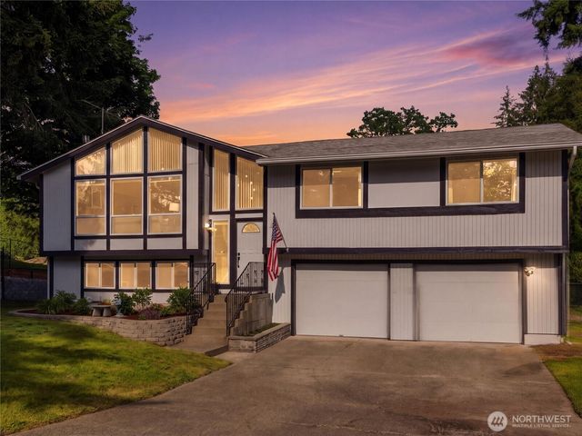 3323 33rd Loop SE, Lacey, WA 98503