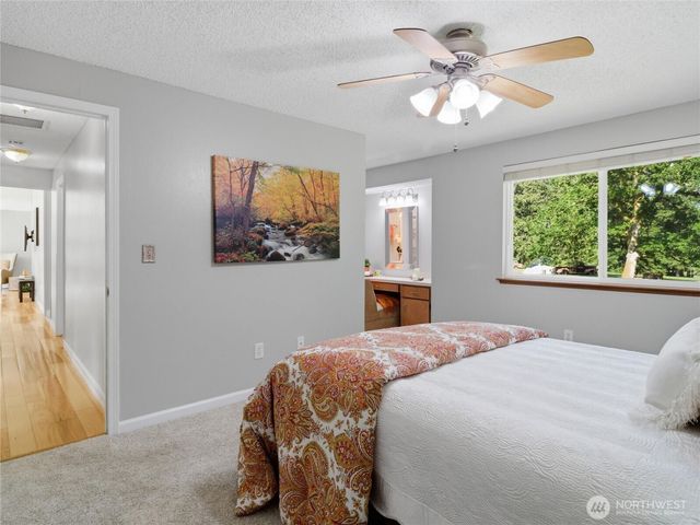 3323 33rd Loop SE, Lacey, WA 98503