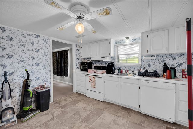 150 Newberry Road, Walhalla, SC 29691