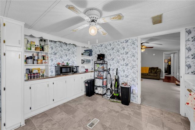 150 Newberry Road, Walhalla, SC 29691