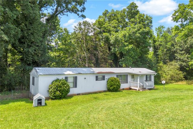 150 Newberry Road, Walhalla, SC 29691