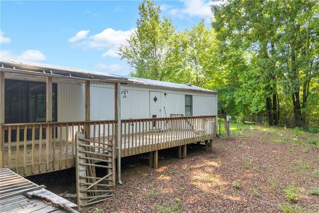 150 Newberry Road, Walhalla, SC 29691