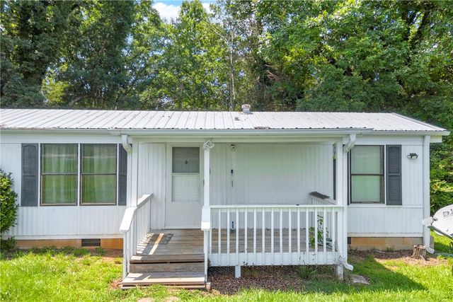 150 Newberry Road, Walhalla, SC 29691