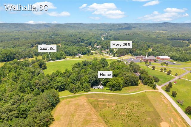150 Newberry Road, Walhalla, SC 29691