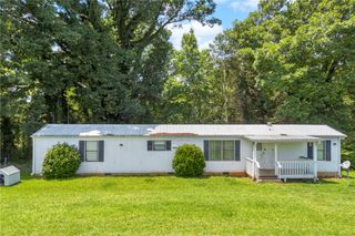 150 Newberry Road, Walhalla, SC 29691