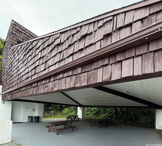 51-636 Kamehameha Highway 522, Kaaawa, HI 96730