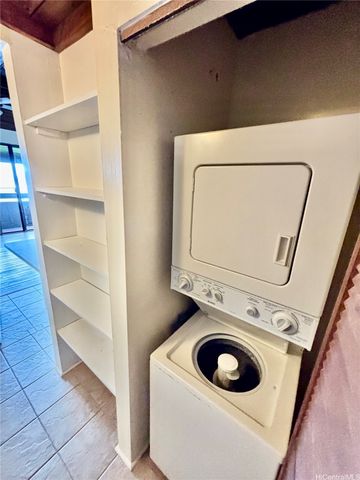 51-636 Kamehameha Highway 522, Kaaawa, HI 96730