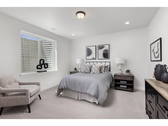 1819 Vista Valley Dr, Windsor, CO 80550