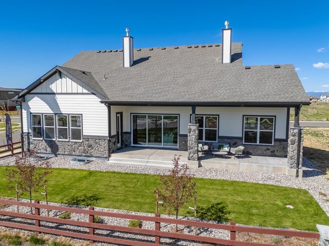 1819 Vista Valley Dr, Windsor, CO 80550