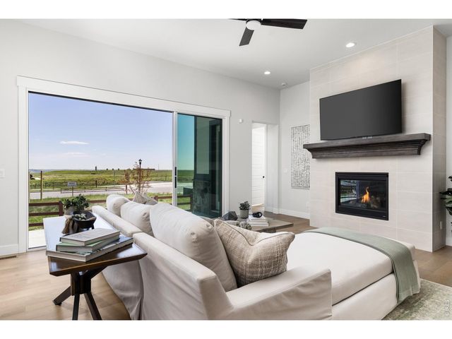 1819 Vista Valley Dr, Windsor, CO 80550