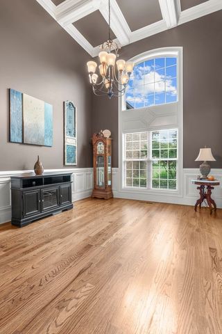 703 Farmington Dr, Lebanon, TN 37087