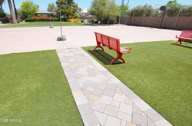 8204 E MONTEREY Way, Scottsdale, AZ 85251