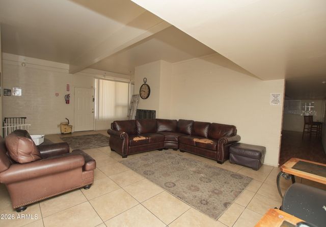 8204 E MONTEREY Way, Scottsdale, AZ 85251