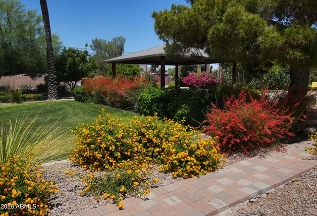 8204 E MONTEREY Way, Scottsdale, AZ 85251