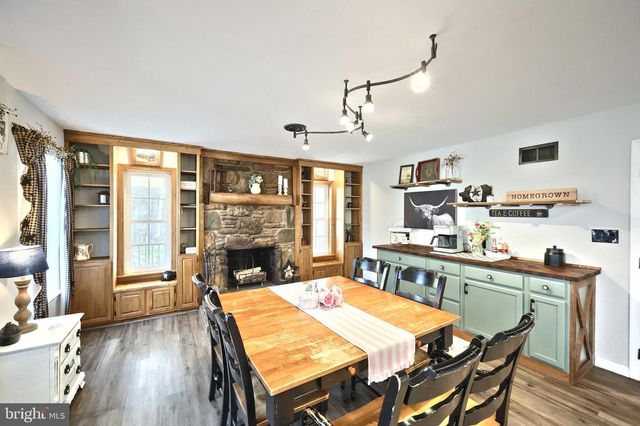 5010 ARNOLD RD, Glenville, PA 17329