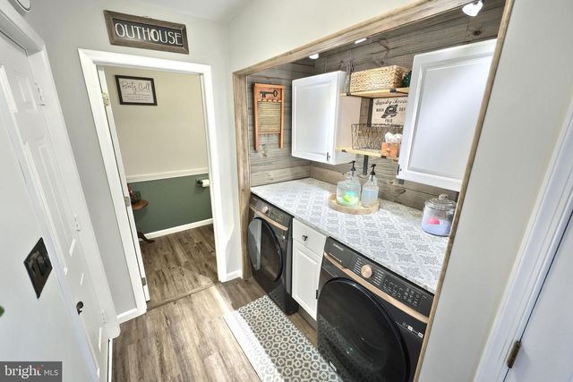 5010 ARNOLD RD, Glenville, PA 17329