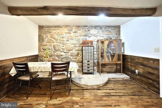 5010 ARNOLD RD, Glenville, PA 17329