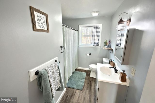 5010 ARNOLD RD, Glenville, PA 17329