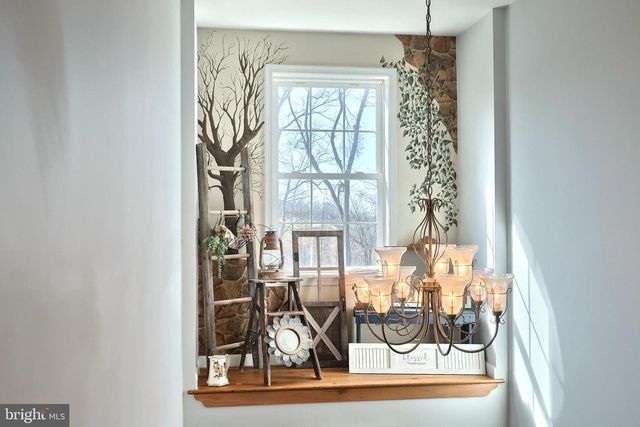 5010 ARNOLD RD, Glenville, PA 17329