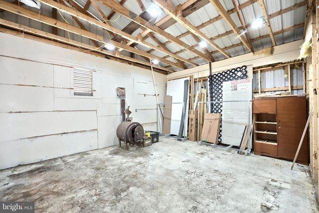 5010 ARNOLD RD, Glenville, PA 17329