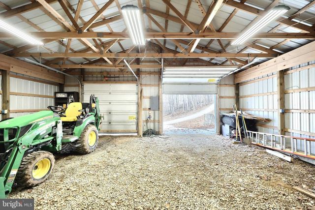 5010 ARNOLD RD, Glenville, PA 17329