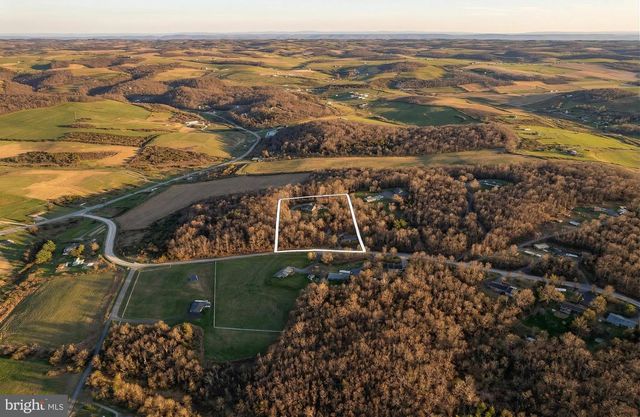 5010 ARNOLD RD, Glenville, PA 17329