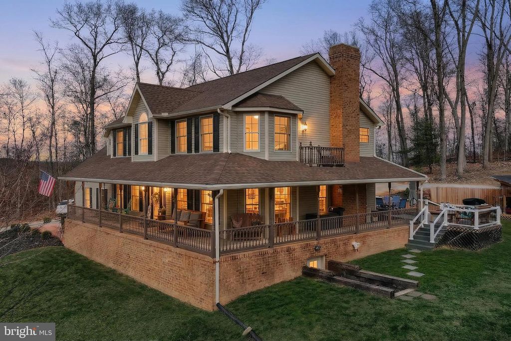 5010 ARNOLD RD, Glenville, PA 17329