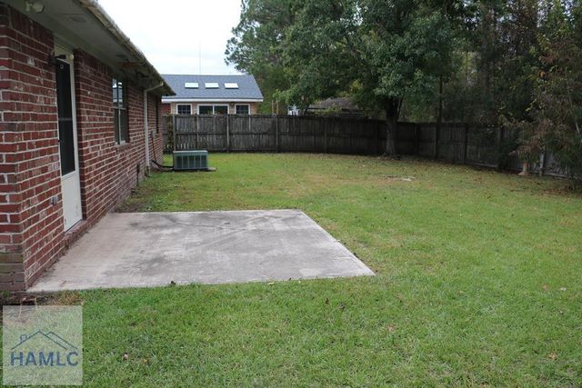 1231 Pineridge Way, Hinesville, GA 31313