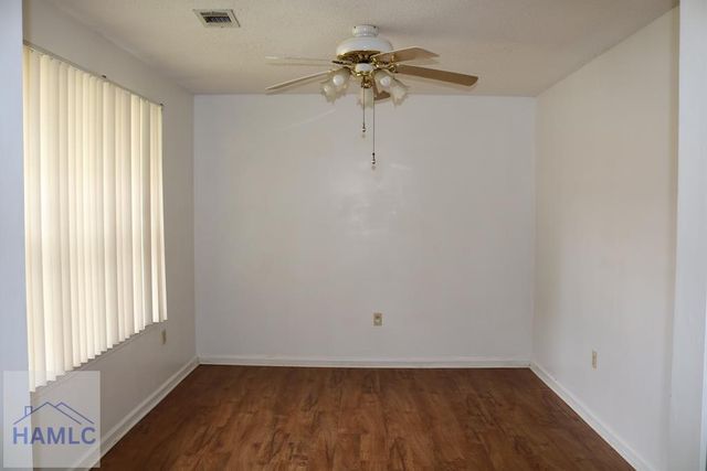 1231 Pineridge Way, Hinesville, GA 31313