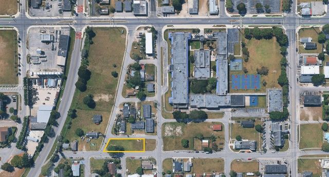 321 SW 6 Street, Homestead, FL 33030