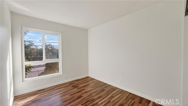 2600 W Segerstrom Avenue D, Santa Ana, CA 92704