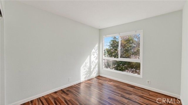 2600 W Segerstrom Avenue D, Santa Ana, CA 92704