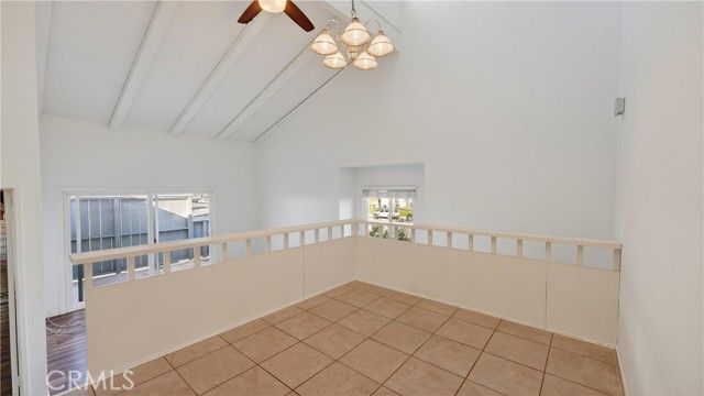 2600 W Segerstrom Avenue D, Santa Ana, CA 92704